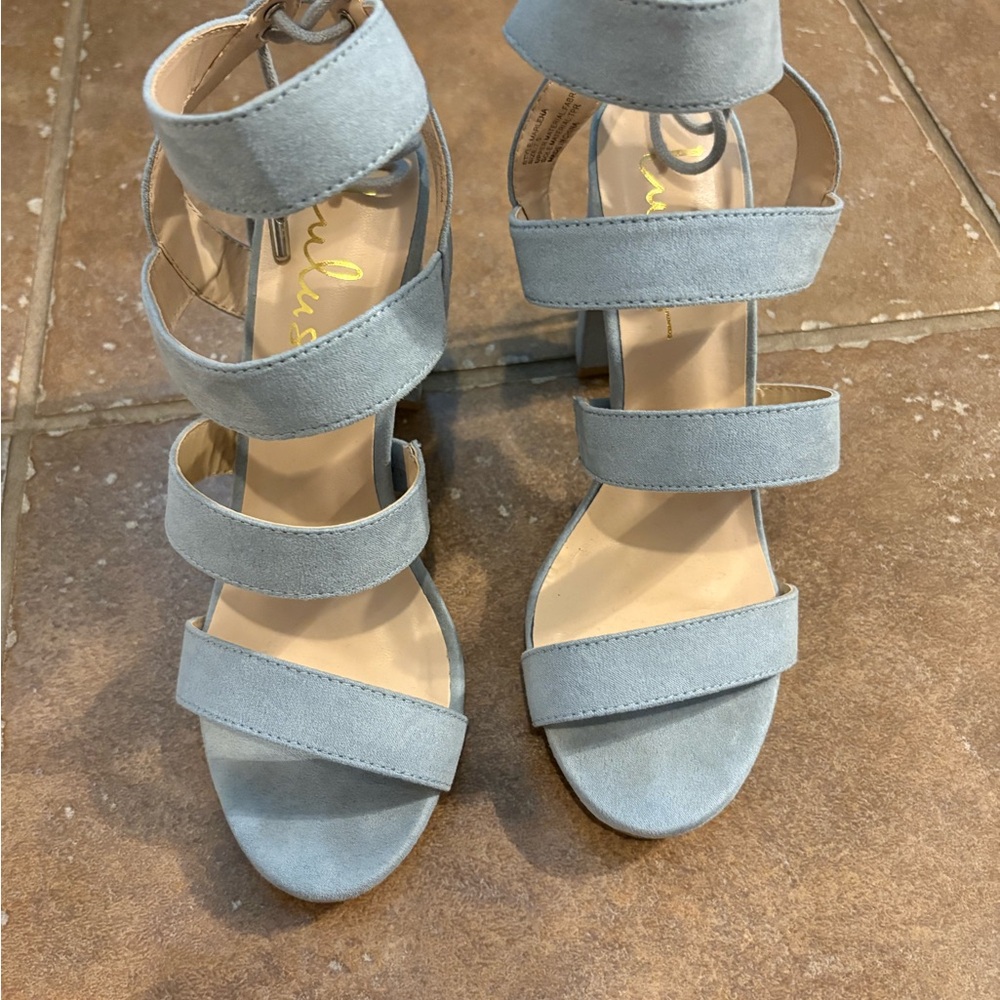 Stylish Blue Strappy Sandals